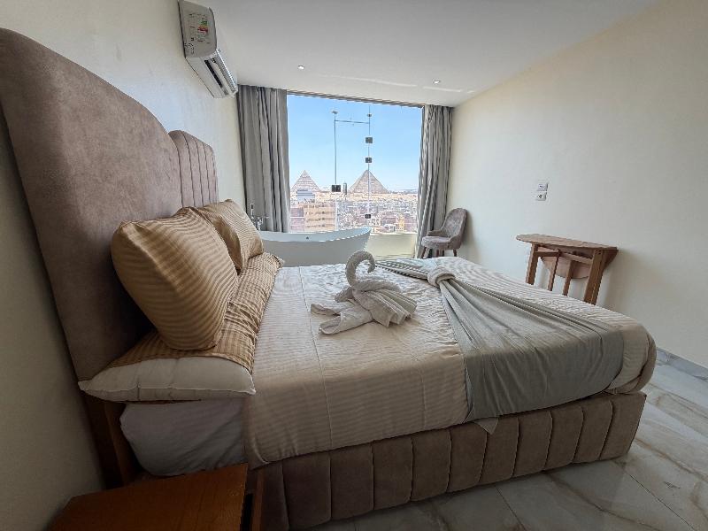 Amon Ra Hotel image