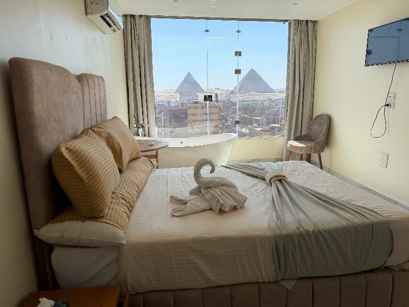 Amon Ra Hotel image