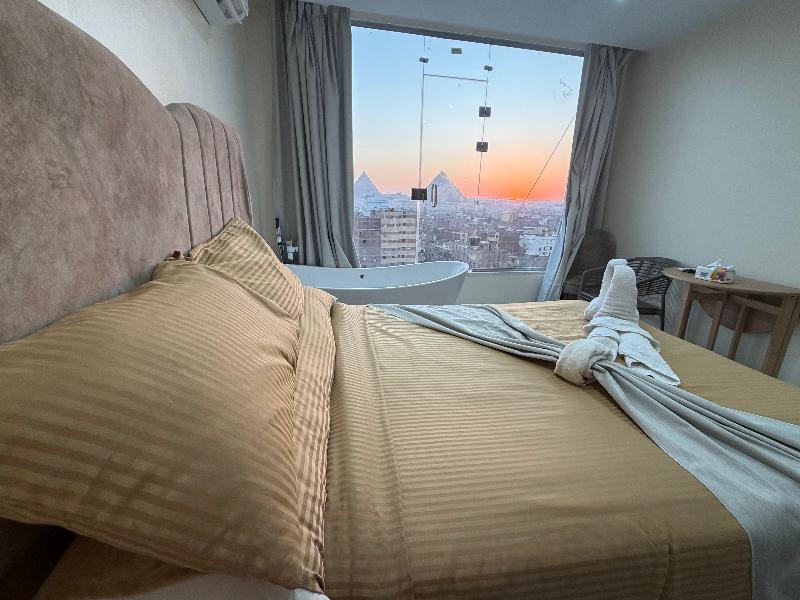 Amon Ra Hotel image