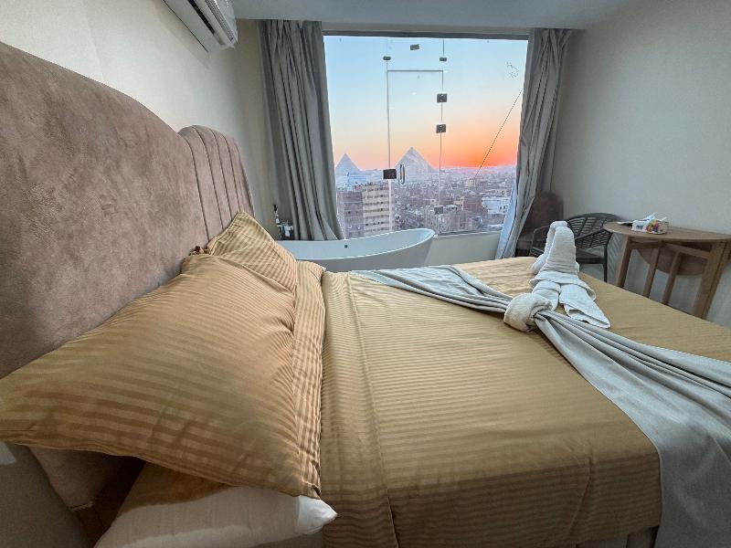 Amon Ra Hotel image