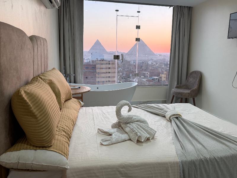 Amon Ra Hotel image