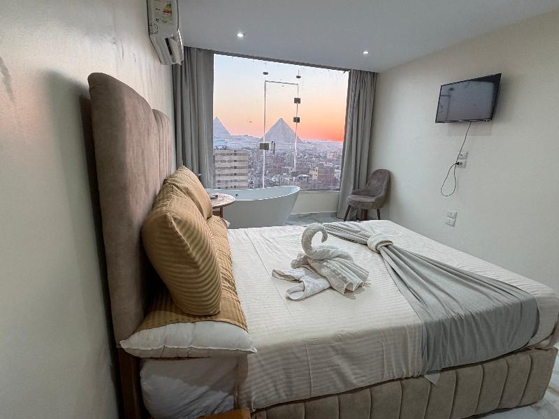 Amon Ra Hotel image