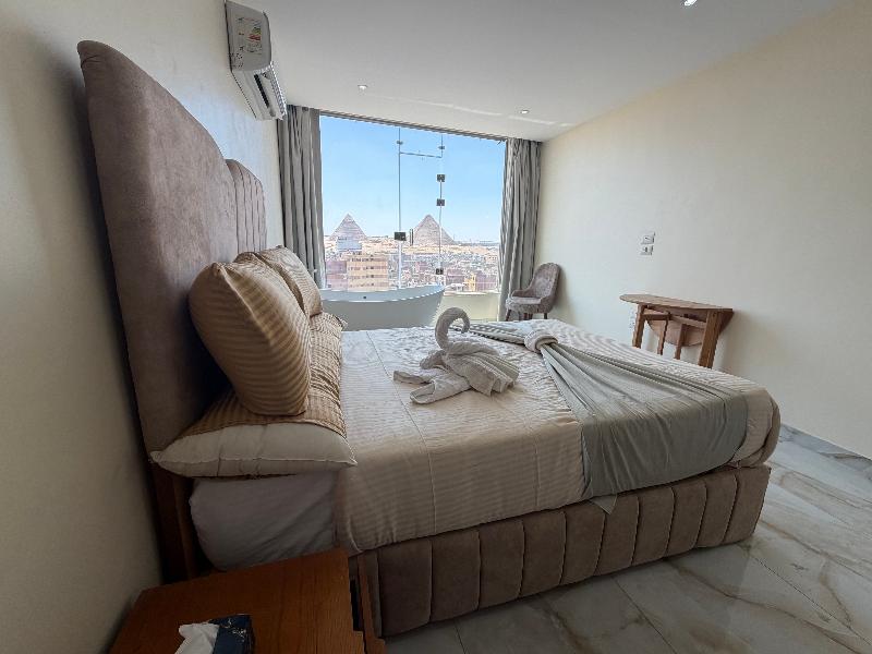 Amon Ra Hotel image