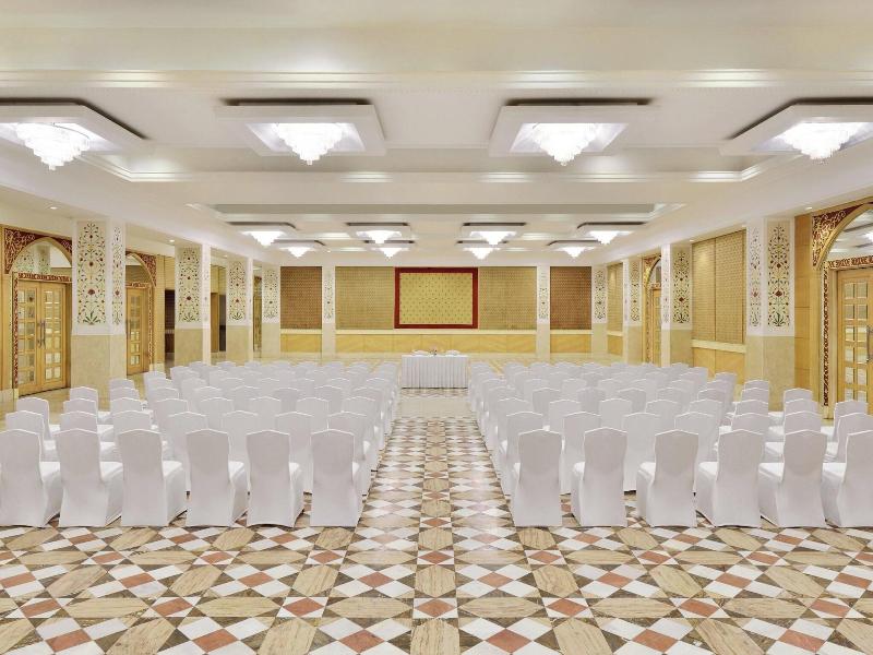Le Meridien Jaipur image