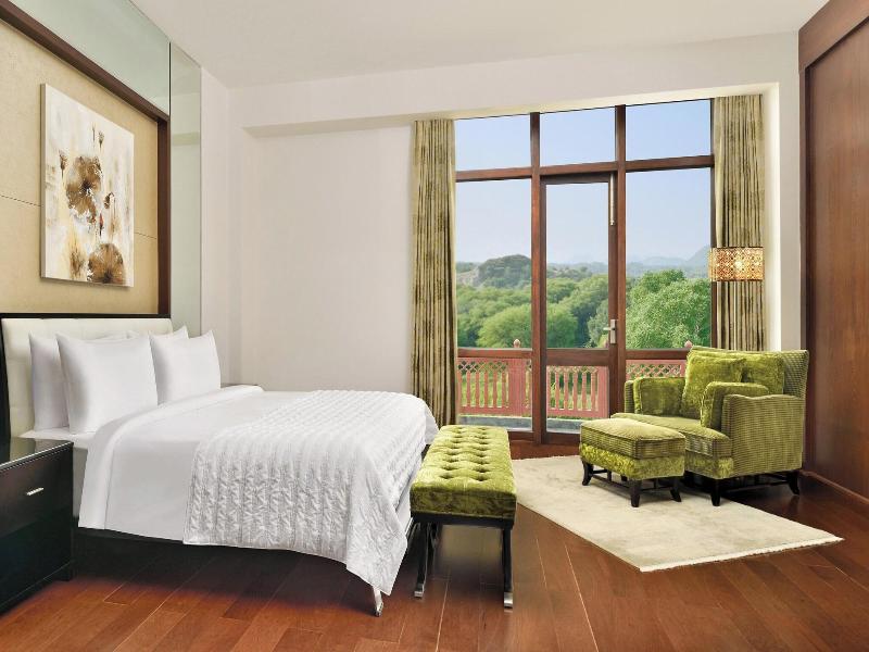 Le Meridien Jaipur image