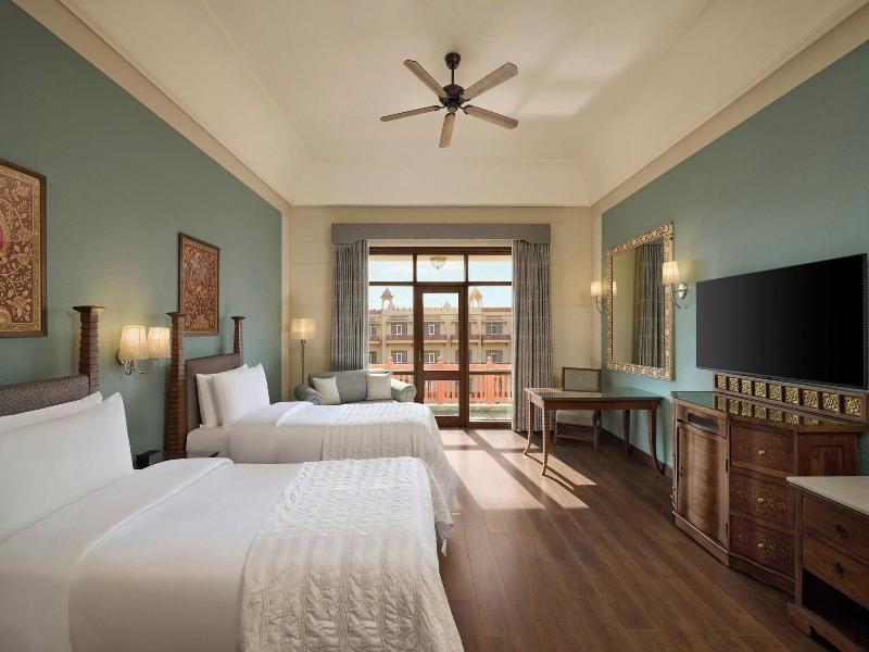 Le Meridien Jaipur image