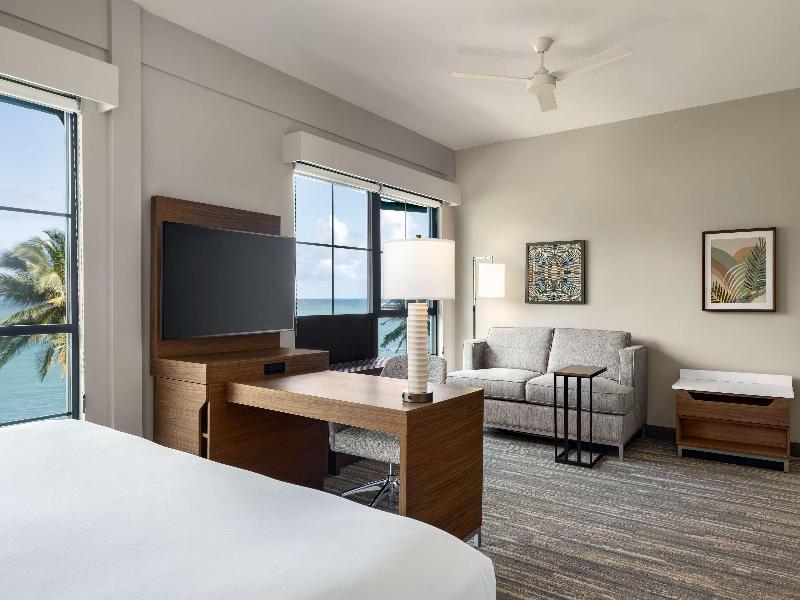 Hampton Inn & Suites Maui North Shore