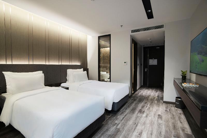 Grandview Hotel & Residence image