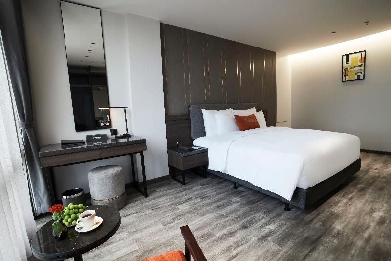 Grandview Hotel & Residence image