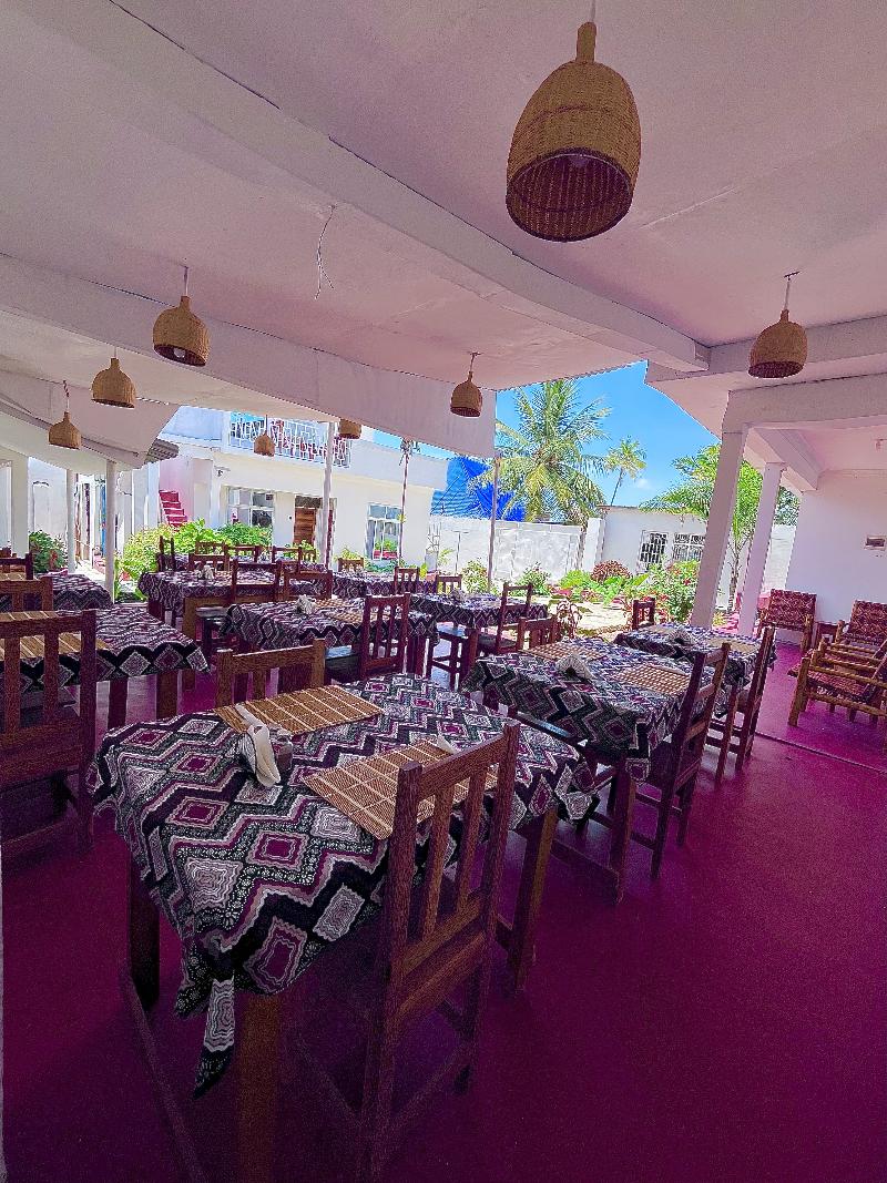 Karibu House Paje image