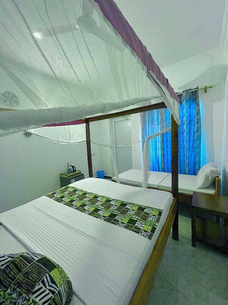 Karibu House Paje image