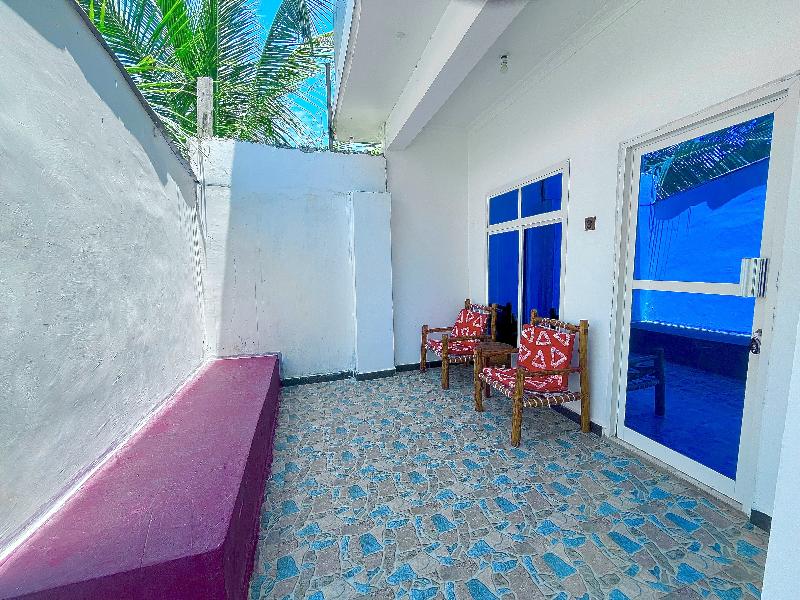 Karibu House Paje image
