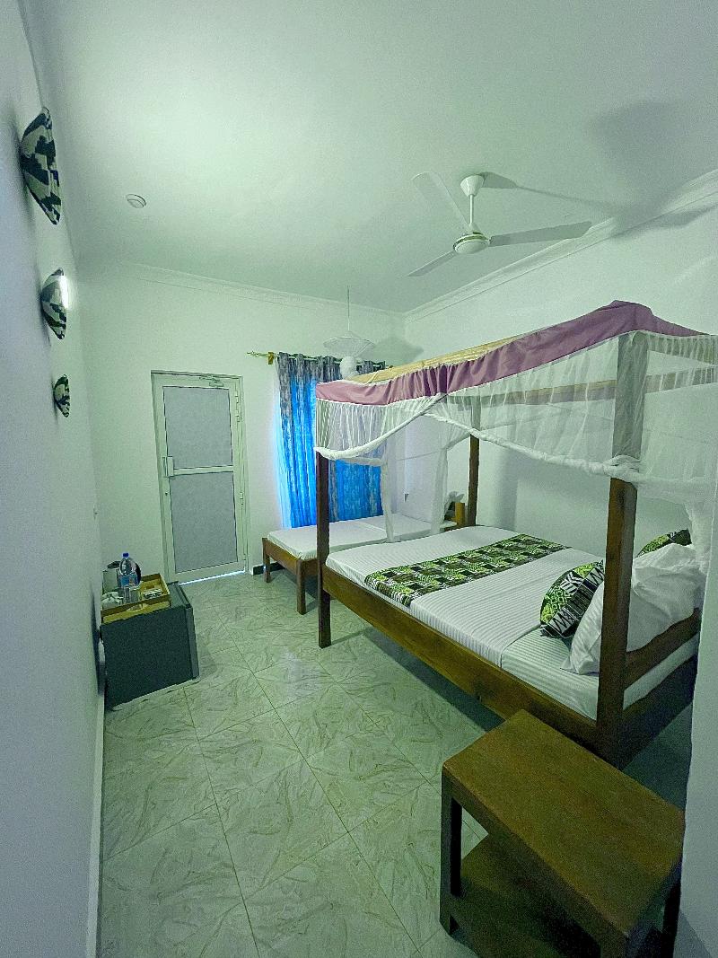Karibu House Paje image