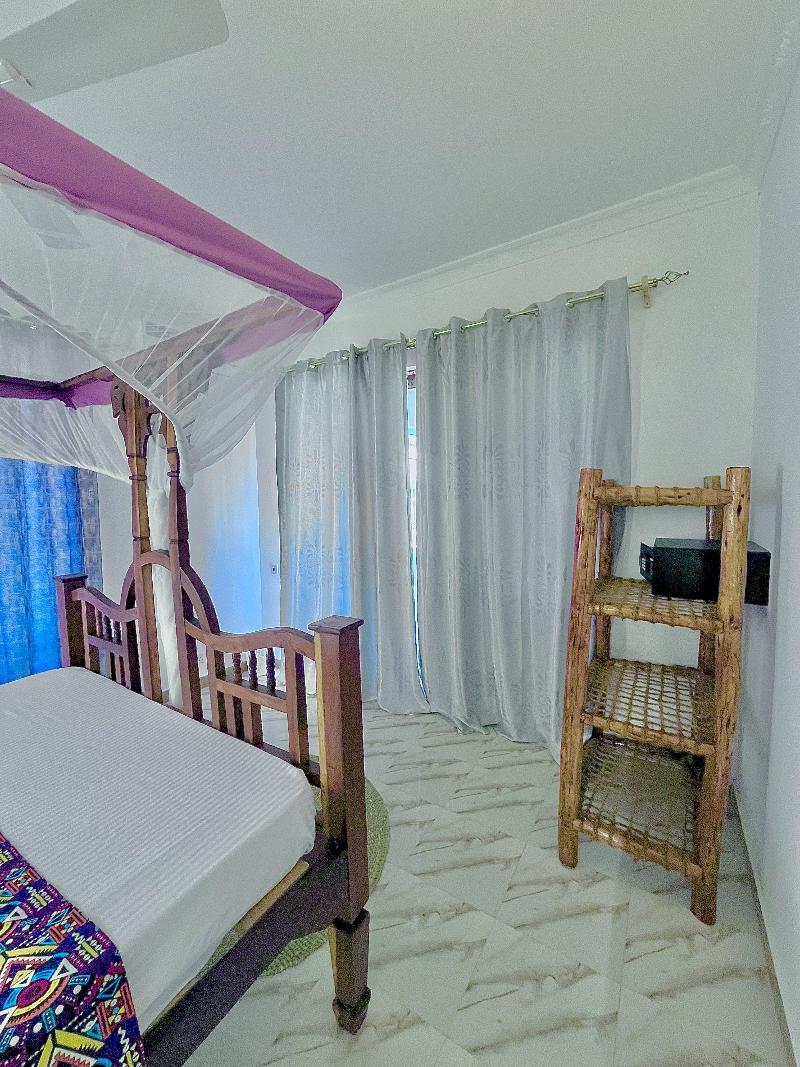 Karibu House Paje image