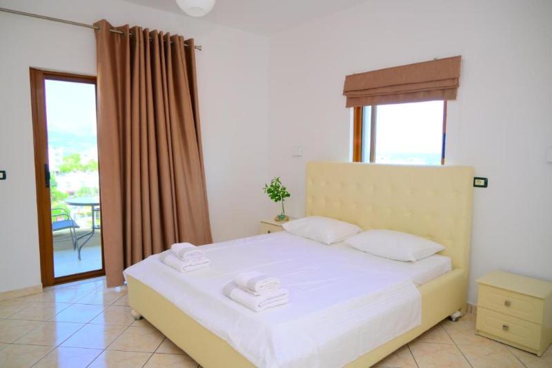 Hotel Marku image
