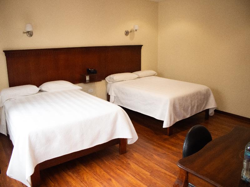 Hotel & Suites El Quijote image