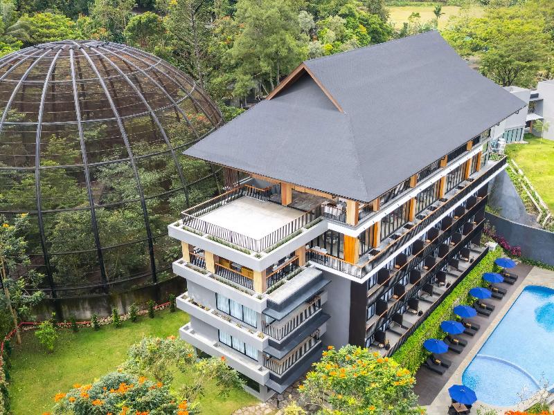 Mercure Cibadak Sukabumi Resort image