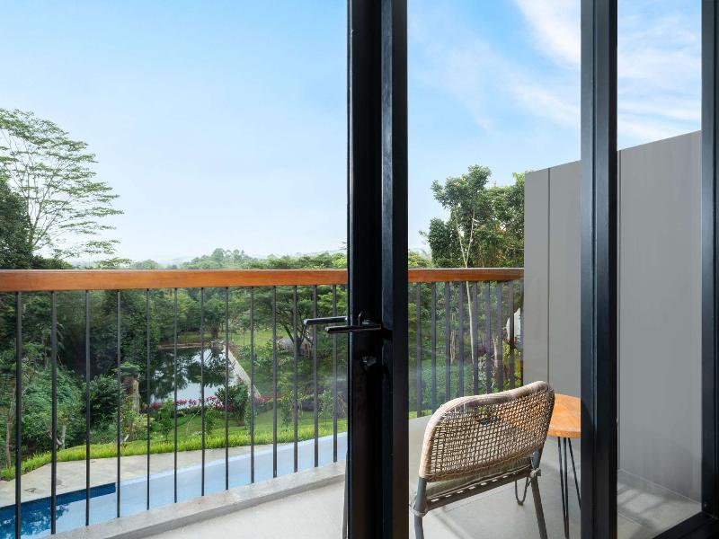 Mercure Cibadak Sukabumi Resort image