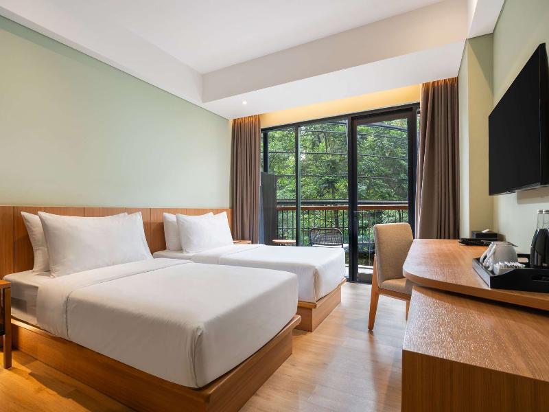 Mercure Cibadak Sukabumi Resort image