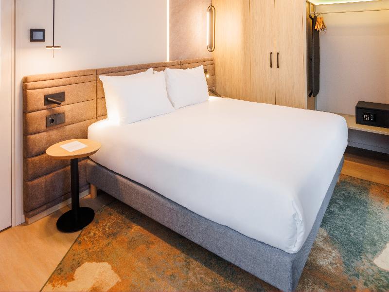 Novotel Tallinn image