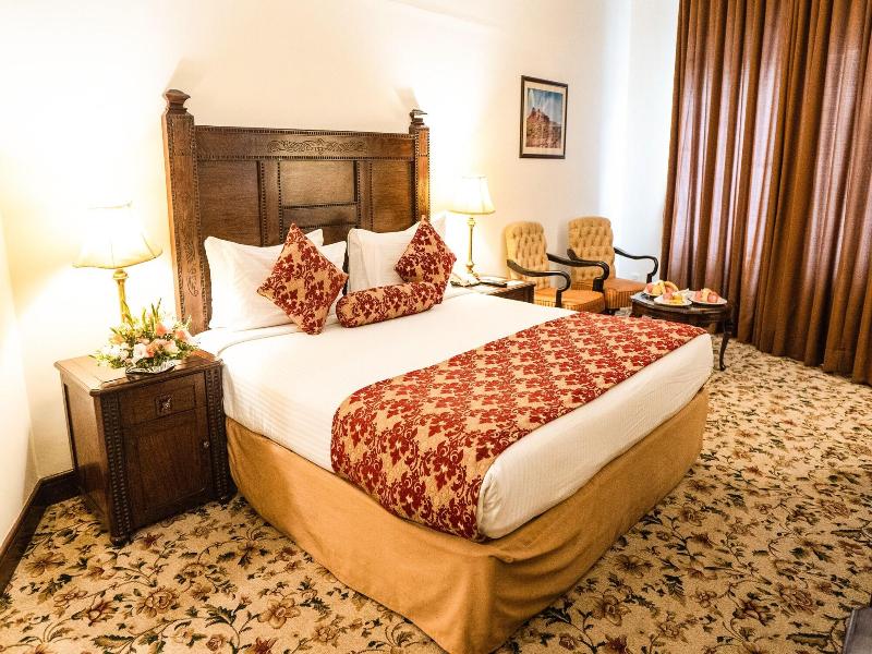Hotel Hillview Islamabad image