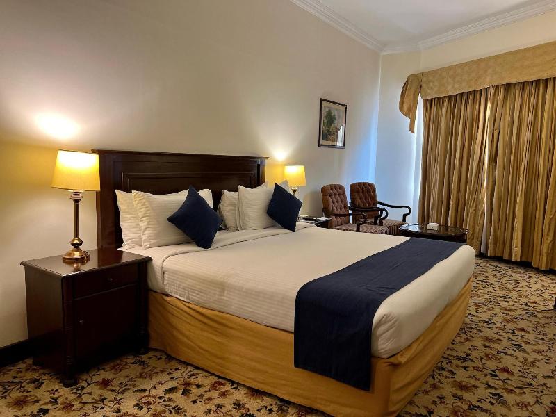 Hotel Hillview Islamabad image