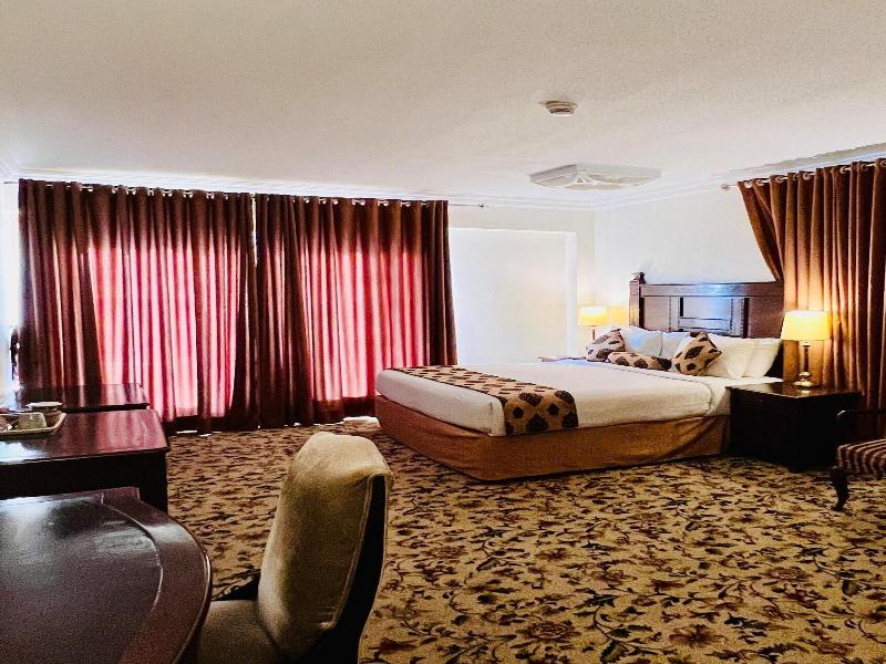 Hotel Hillview Islamabad image