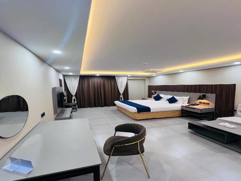 Hotel Hillview Islamabad image
