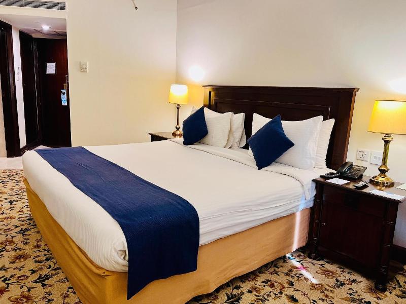 Hotel Hillview Islamabad image