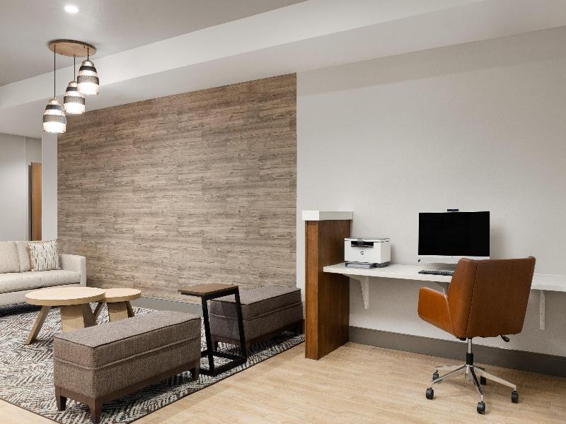 Candlewood Suites Anchorage Midtown 