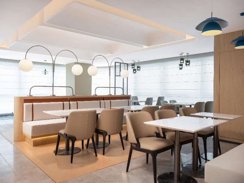 Holiday Inn Express Rizhao Oriental Colorful City  image 3