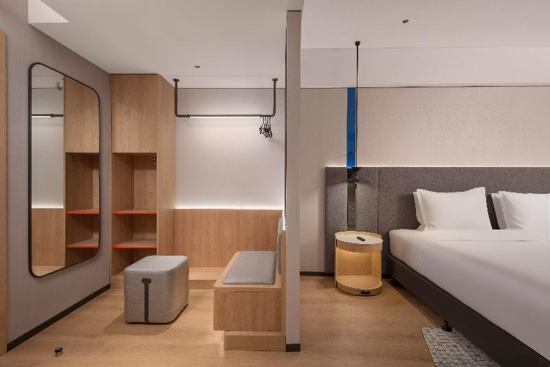 Holiday Inn Express Rizhao Oriental Colorful City  image