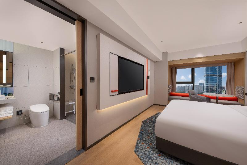 Holiday Inn Express Rizhao Oriental Colorful City  image