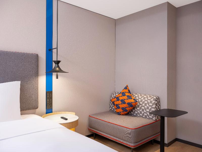 Holiday Inn Express Rizhao Oriental Colorful City  image