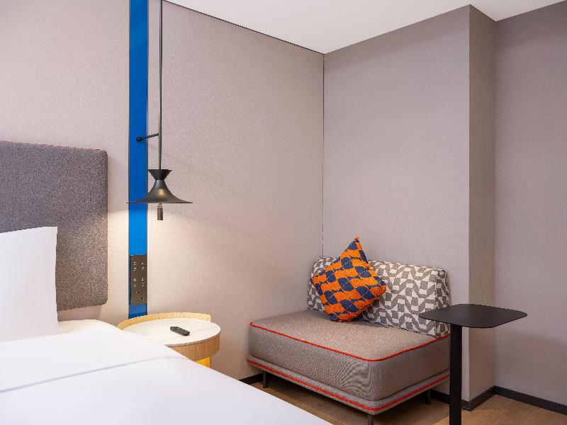 Holiday Inn Express Rizhao Oriental Colorful City  image 8