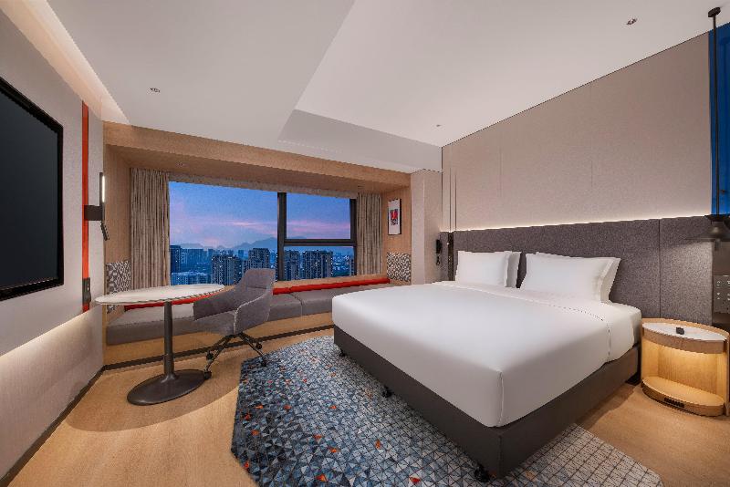 Holiday Inn Express Rizhao Oriental Colorful City  image