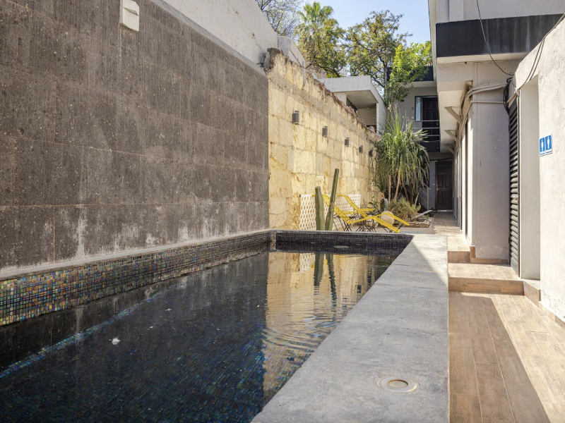 Adhoc Boutique Barrio Antiguo image