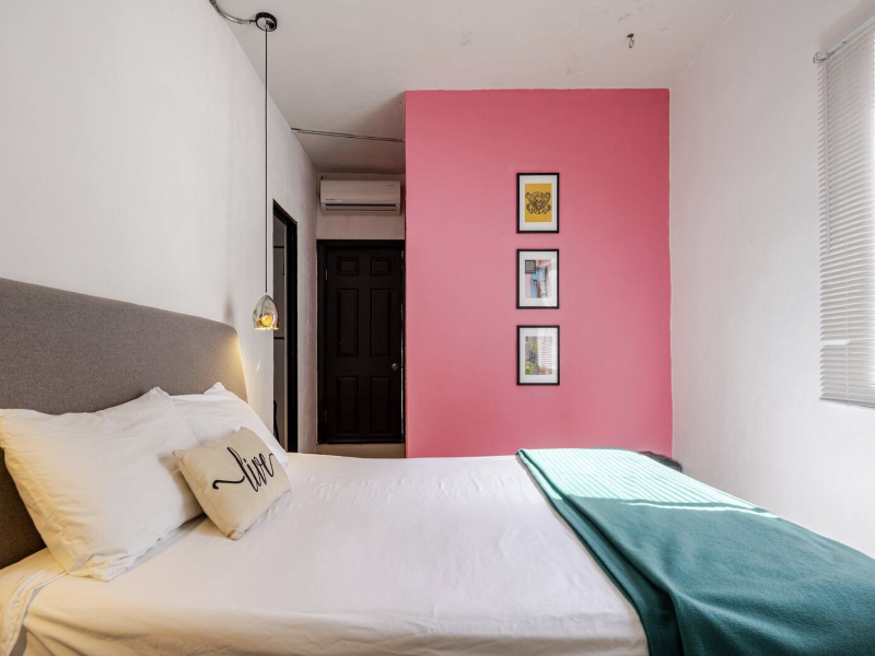 Adhoc Boutique Barrio Antiguo image