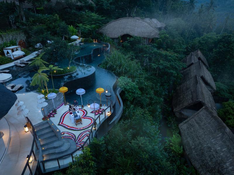 Akohara Buahan Village Retreat image