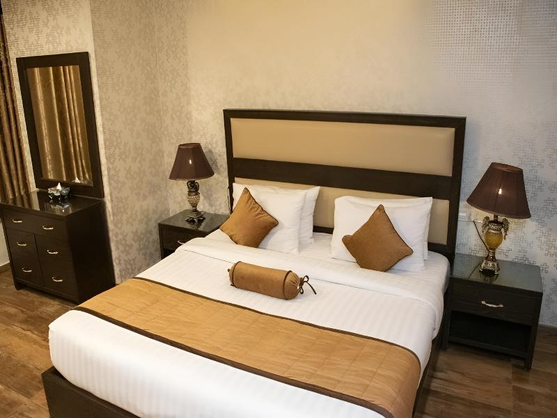 Centaurus Hotel Suites image
