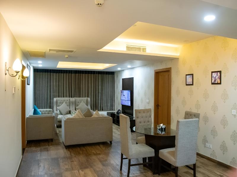 Centaurus Hotel Suites image