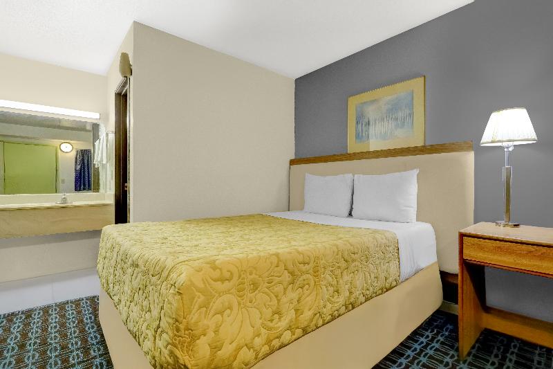 Brookville Inn OYO Dayton International Airport image