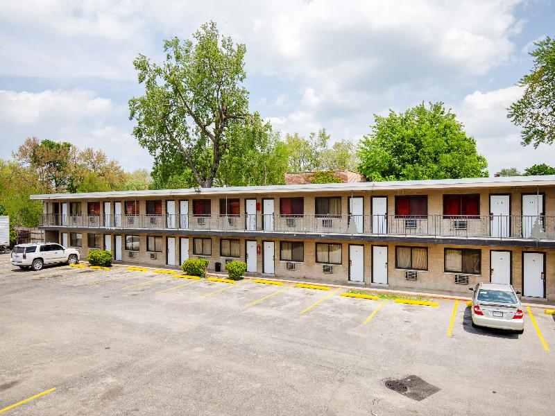 Best Motel By OYO Chicago I-90 GA image