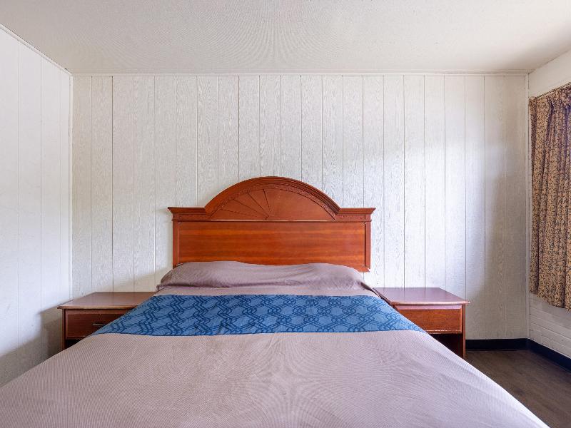 Best Motel By OYO Chicago I-90 GA image