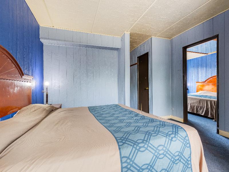 Best Motel By OYO Chicago I-90 GA image