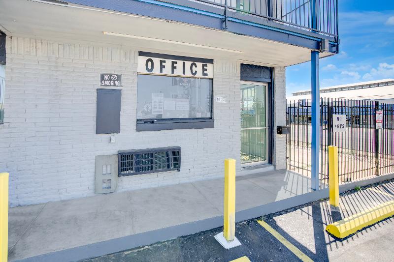 Super 7 Inn By Oyo San Antonio N.w. Medical Center - Image 2