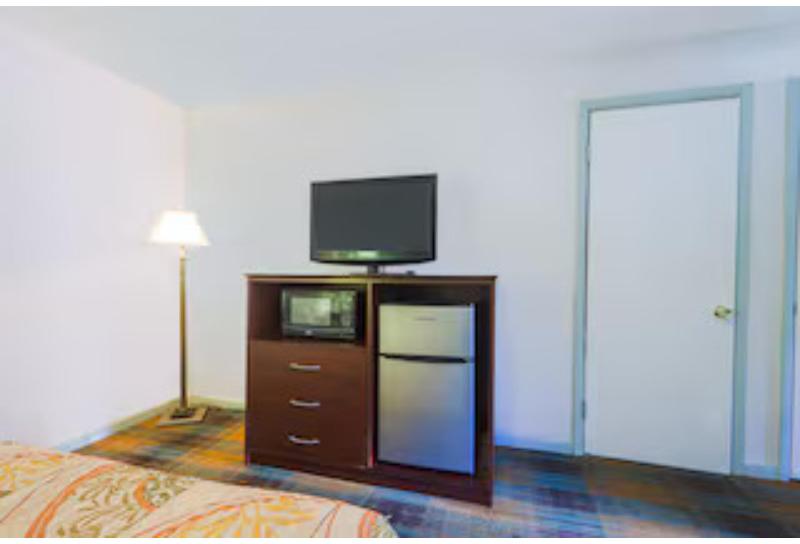 Travelers Inn by OYO Beaver, Hwy 19 image