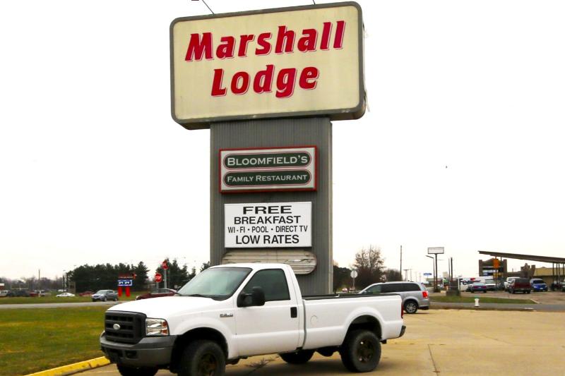 Marshall Lodge By OYO Hwy 65 image