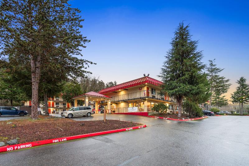 Inn at Lake Washington By OYO I-405 image