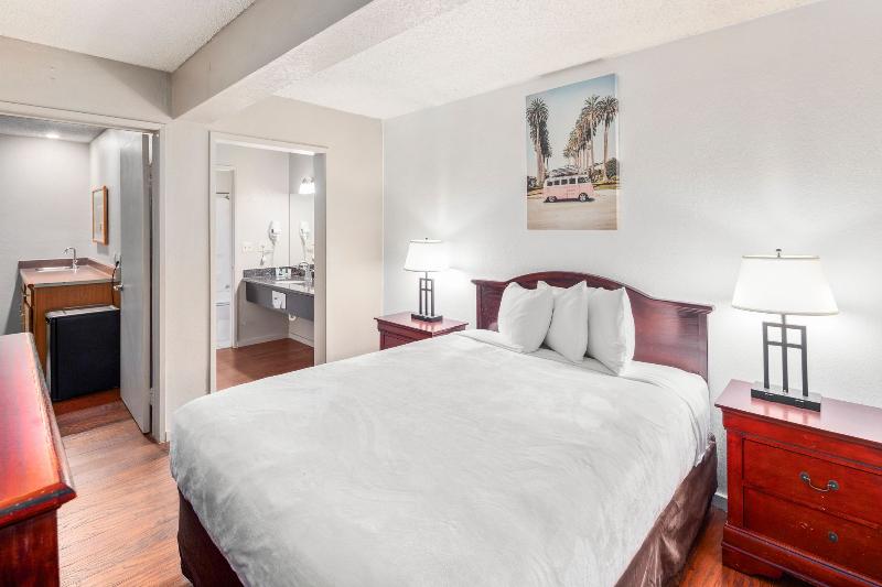 Inn at Lake Washington By OYO I-405 image
